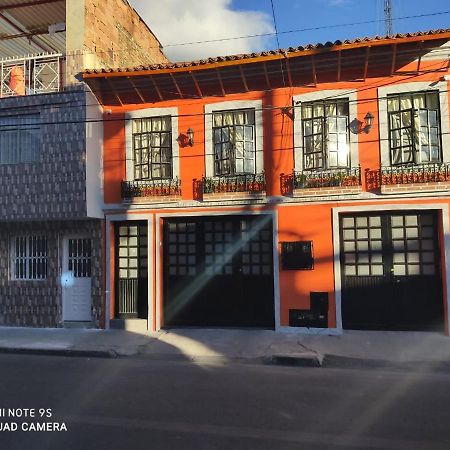Hogar Colonial Aparthotel โบโกตา ภายนอก รูปภาพ